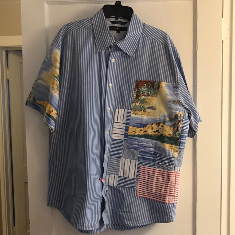 Vintage Tommy Hilfiger mens Island palm tree button down shirt